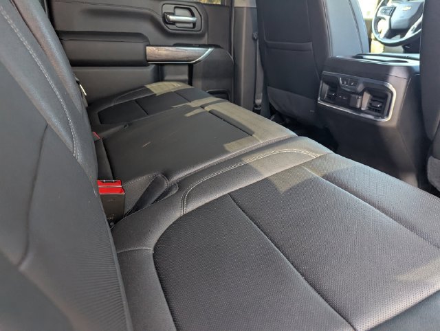 Used 2022 Chevrolet Silverado 2500 LTZ w/ Z71 Chrome Sport Edition AWD/4WD image 13