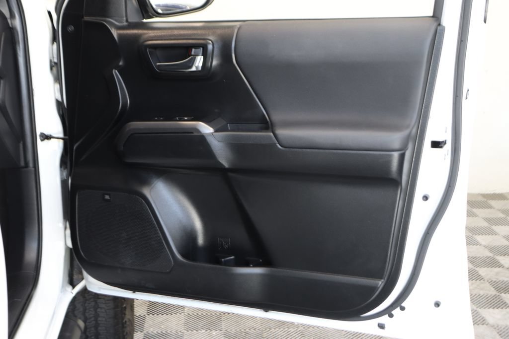 Used 2021 Toyota Tacoma TRD Pro AWD/4WD image 42