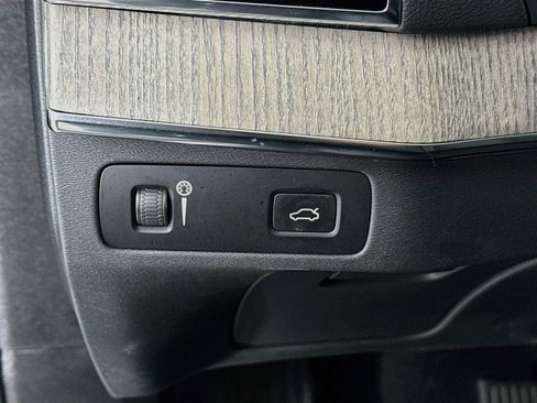 Used 2022 Volvo XC90 T6 Inscription w/ Advanced Package AWD/4WD image 11