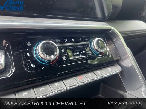 Used 2023 GMC Sierra 1500 Denali w/ Technology Package AWD/4WD image 15