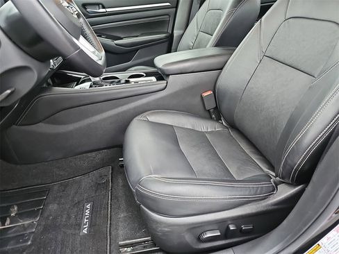 Used 2023 Nissan Altima 2.5 SL image 18