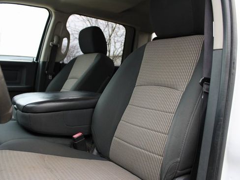 Used 2012 RAM 3500 ST w/ Chrome Appearance Group image 26