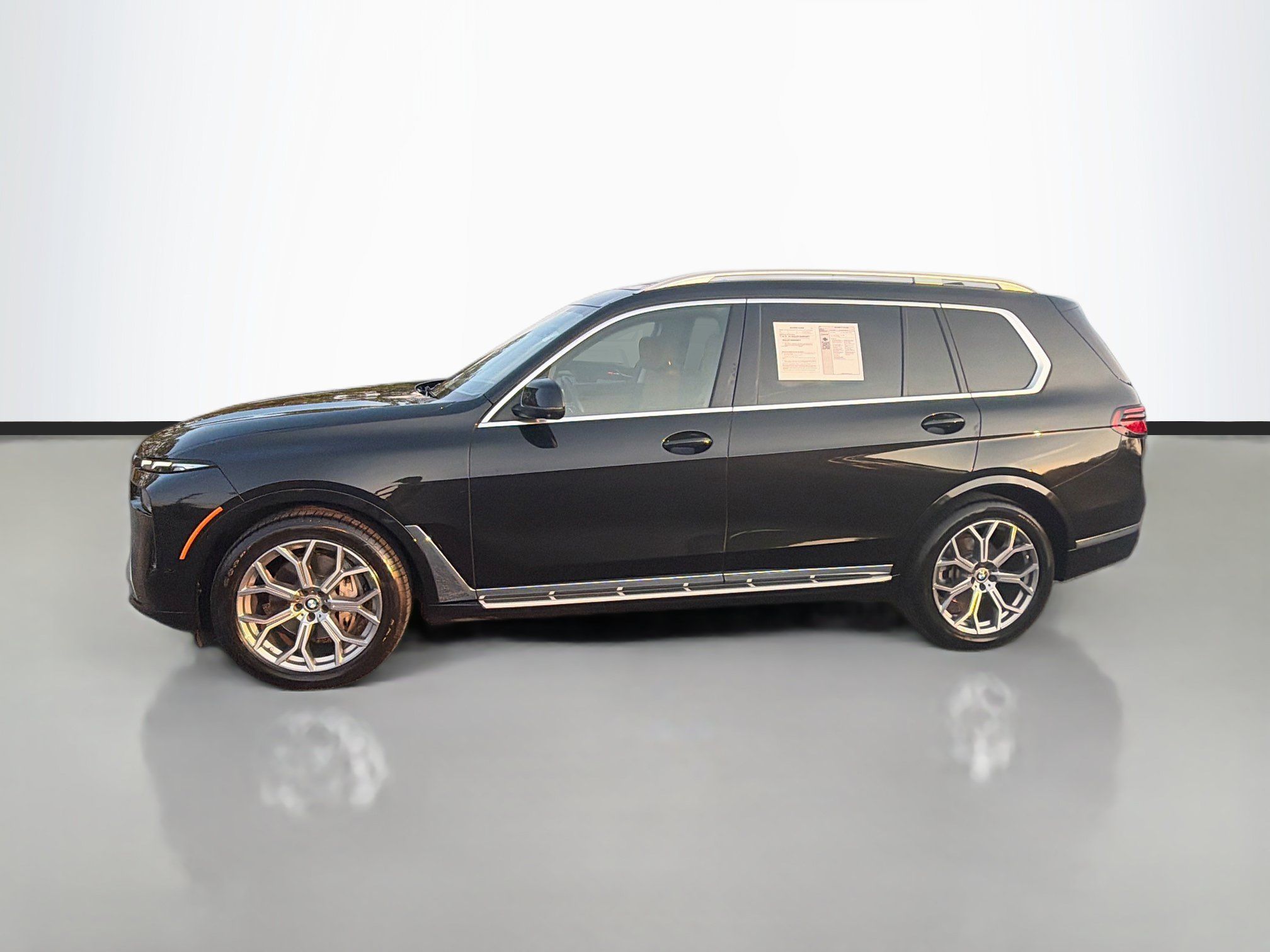 Used 2024 BMW X7 xDrive40i w/ Premium Package AWD/4WD image 8