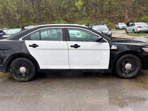 Used 2014 Ford Taurus Police Interceptor AWD w/ 2-tone Vinyl Package #1 image 6