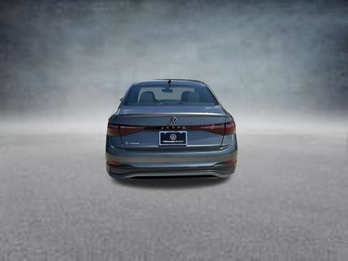 Certified 2026 Volkswagen Jetta Sport FWD image 4