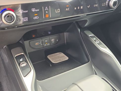 New 2026 Kia Sorento S FWD image 26