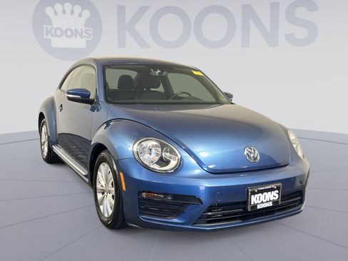 Used 2019 Volkswagen Beetle 2.0T S image 10