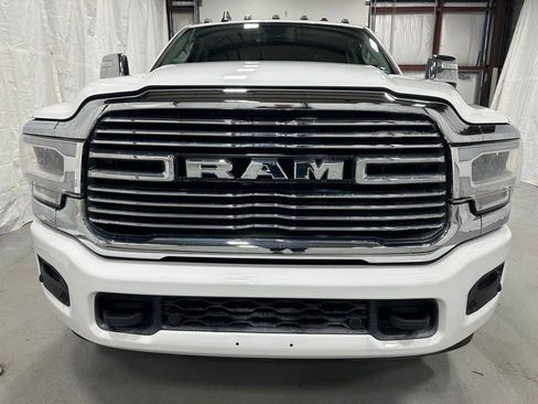 Used 2024 RAM 3500 Laramie image 2