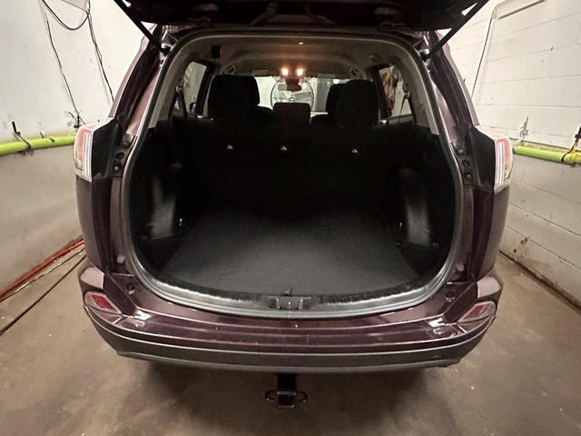 Used 2018 Toyota RAV4 LE w/ All Weather Liner Package AWD/4WD image 13