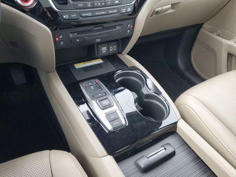 Certified 2022 Honda Pilot Elite image 35