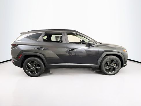 Used 2023 Hyundai Tucson SEL w/ Convenience Package AWD/4WD image 4