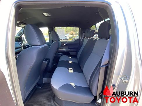 Used 2021 Toyota Tacoma TRD Off-Road w/ Technology Package AWD/4WD image 22