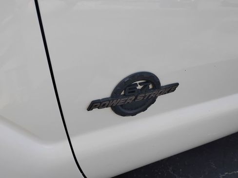 Used 2015 Ford F250 Platinum w/ FX4 Off-Road Package image 11