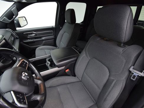 Used 2019 RAM 1500 Big Horn image 19