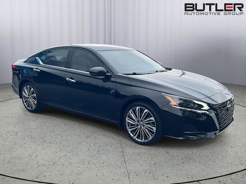 Used 2024 Nissan Altima 2.5 SL image 8