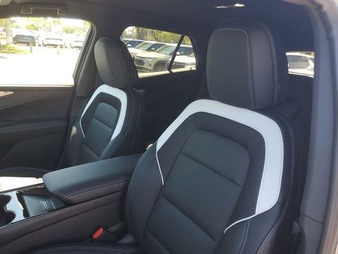 New 2025 Chevrolet Blazer EV LT image 16