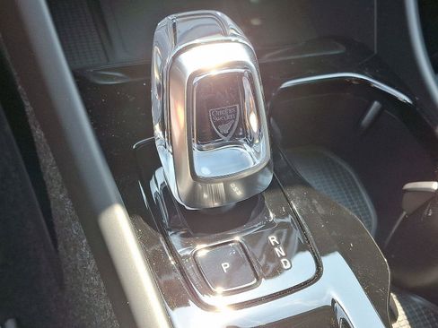 New 2026 Volvo XC40 B5 Ultra w/ Protection Package Premier image 11