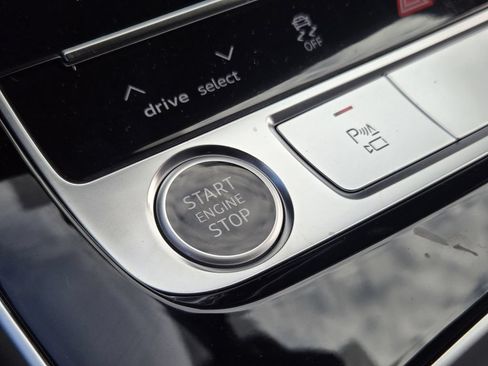 Used 2026 Audi Q7 3.0T Premium Plus AWD/4WD image 26