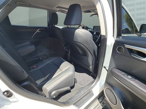 Used 2020 Lexus RX 350L Premium w/ Premium Package AWD/4WD image 22