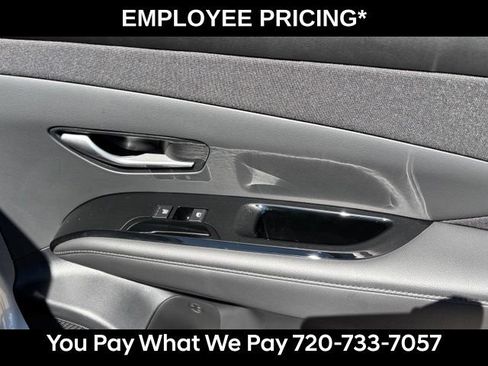 Used 2025 Hyundai Tucson Limited AWD/4WD image 20