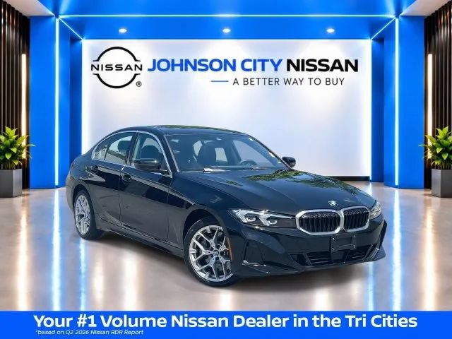 Used 2025 BMW 330i xDrive Sedan AWD/4WD image 1