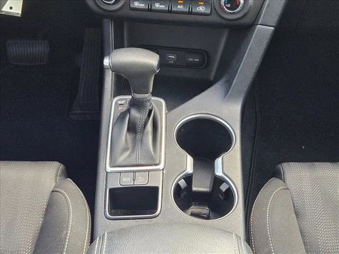 Used 2020 Kia Sportage LX image 11