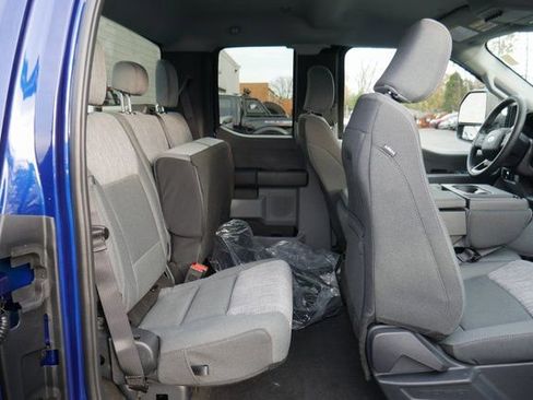 New 2026 Ford F250 XLT w/ FX4 Off-Road Package image 23