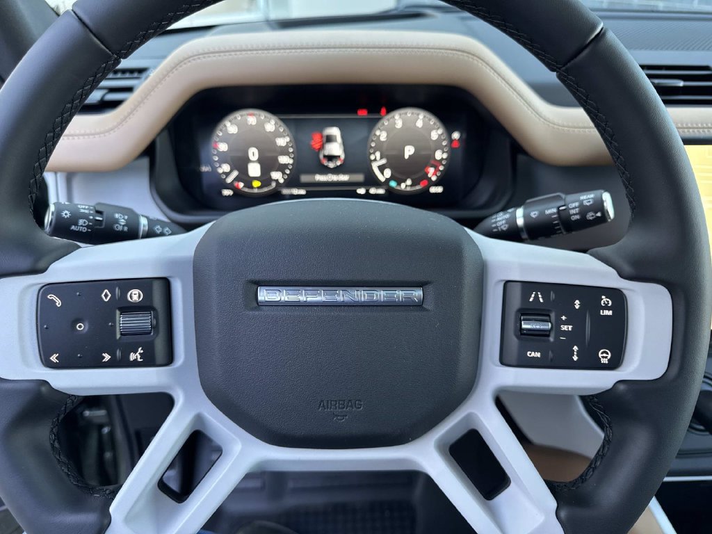 New 2026 Land Rover Defender 110 S AWD/4WD image 29
