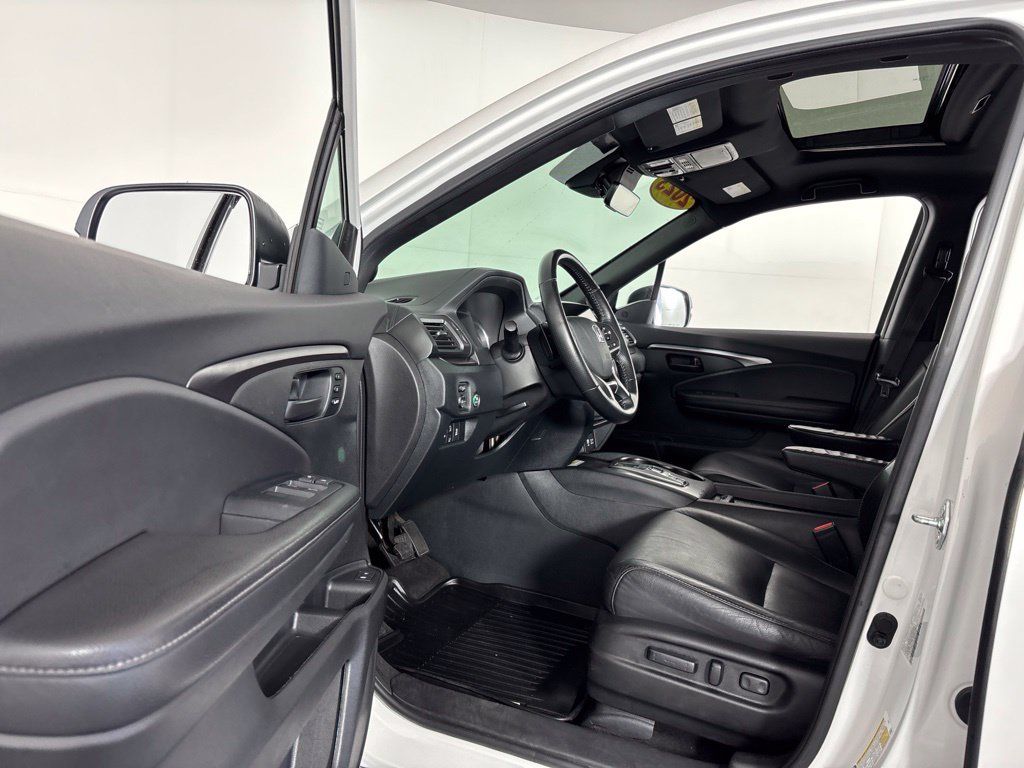 Certified 2023 Honda Passport EX-L image 29