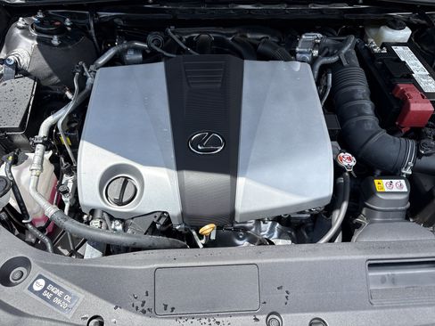 Used 2025 Lexus ES 350 w/ Accessory Package (Z1) FWD image 32