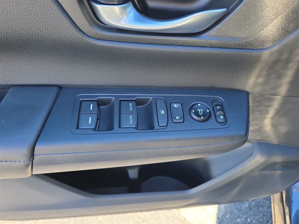 Certified 2024 Honda CR-V EX image 17