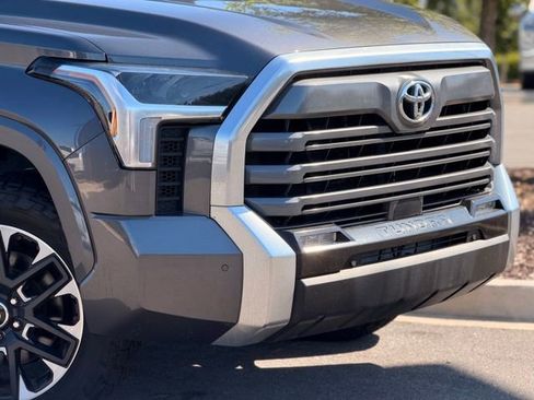 Used 2023 Toyota Tundra Limited w/ Power Package AWD/4WD image 3