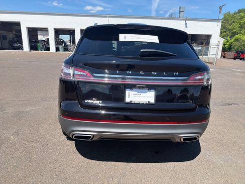 Certified 2022 Lincoln Nautilus Reserve AWD/4WD image 4