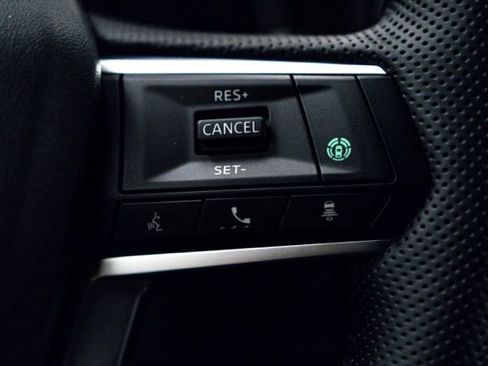 Used 2025 Mitsubishi Outlander SE AWD/4WD image 22