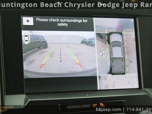 Used 2018 Ford F150 Platinum w/ Equipment Group 701A Luxury image 30