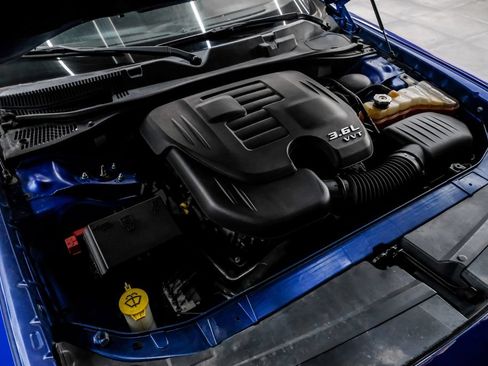 Used 2019 Dodge Challenger SXT w/ Blacktop Package RWD image 52