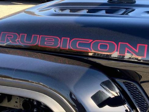 Certified 2025 Jeep Wrangler Unlimited Rubicon image 9