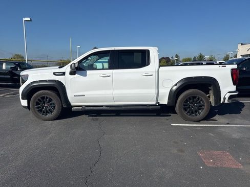 Used 2025 GMC Sierra 1500 Elevation w/ Preferred Package AWD/4WD image 2