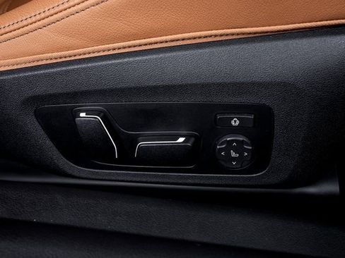 Used 2024 BMW M2 w/ Lighting Package image 64