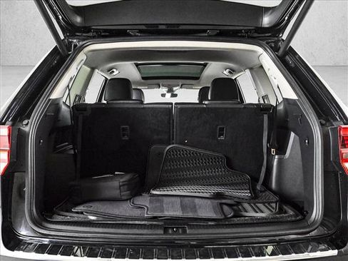 Used 2019 Volkswagen Atlas SEL Premium AWD/4WD image 6