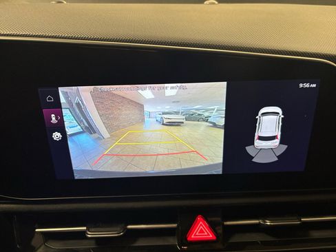 Used 2023 Kia Niro Wind FWD image 22