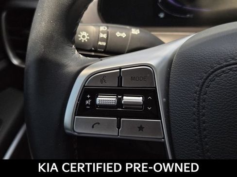 Used 2025 Kia Telluride S FWD image 30