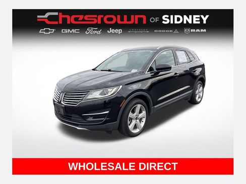 Used 2017 Lincoln MKC Premiere image 1