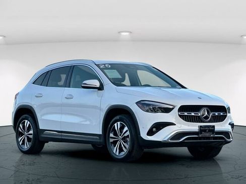 Used 2025 Mercedes-Benz GLA 250 GLA 250 4D Sport Utility image 9