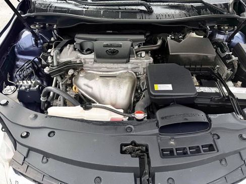 Used 2016 Toyota Camry LE FWD image 12