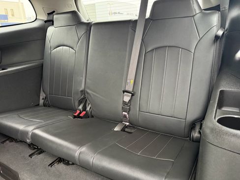 Used 2016 Buick Enclave Leather image 14