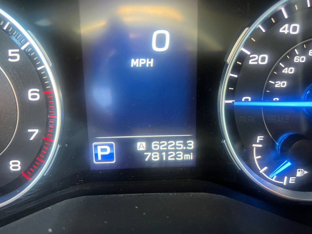 Used 2019 Subaru Ascent Limited AWD/4WD image 16