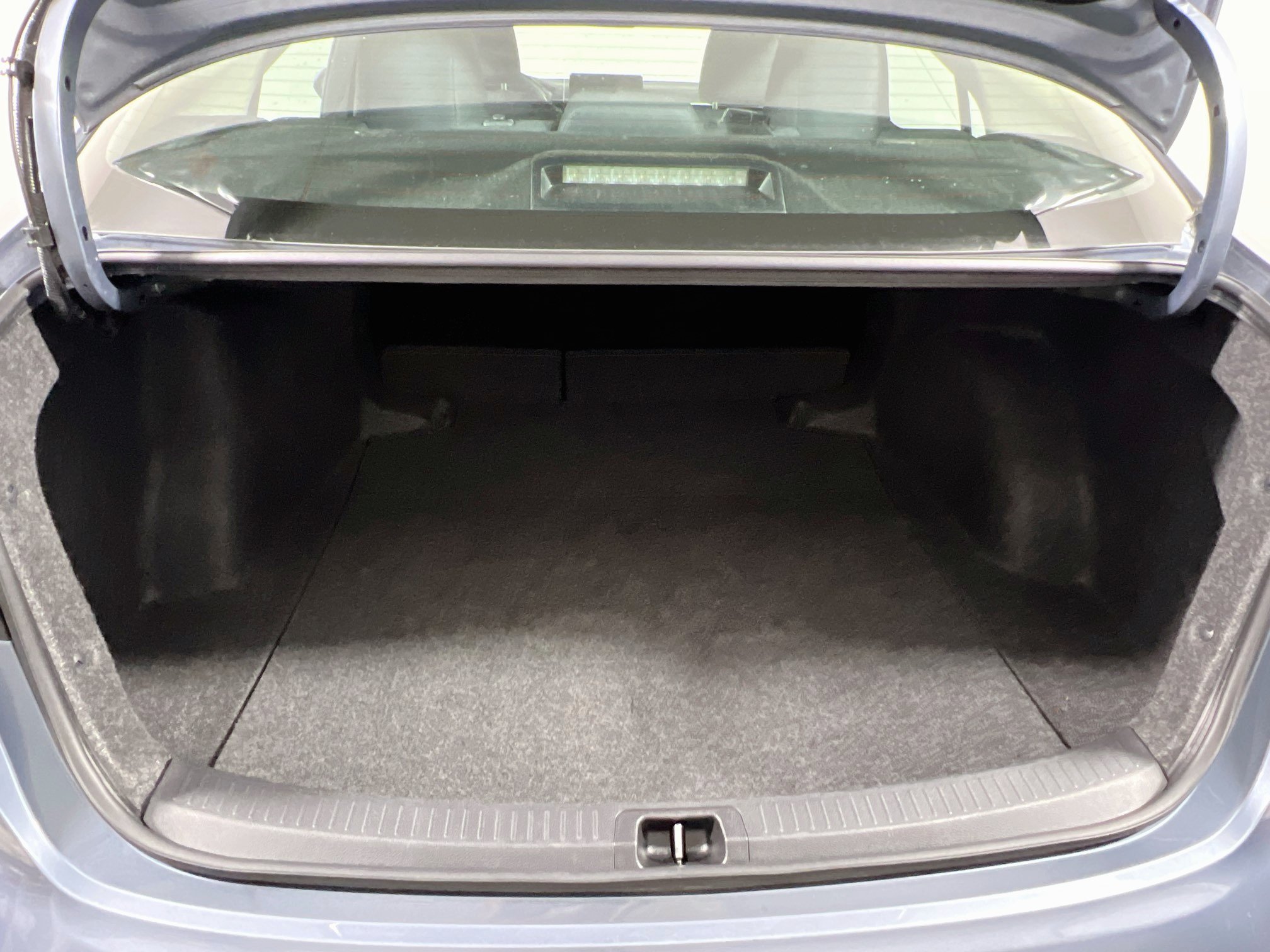 Used 2025 Toyota Corolla LE FWD image 34