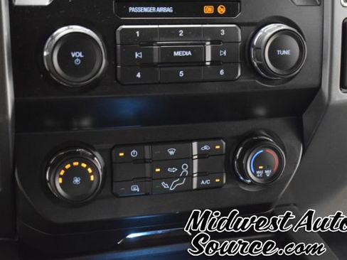 Used 2022 Ford F250 XLT w/ XLT Value Package AWD/4WD image 18