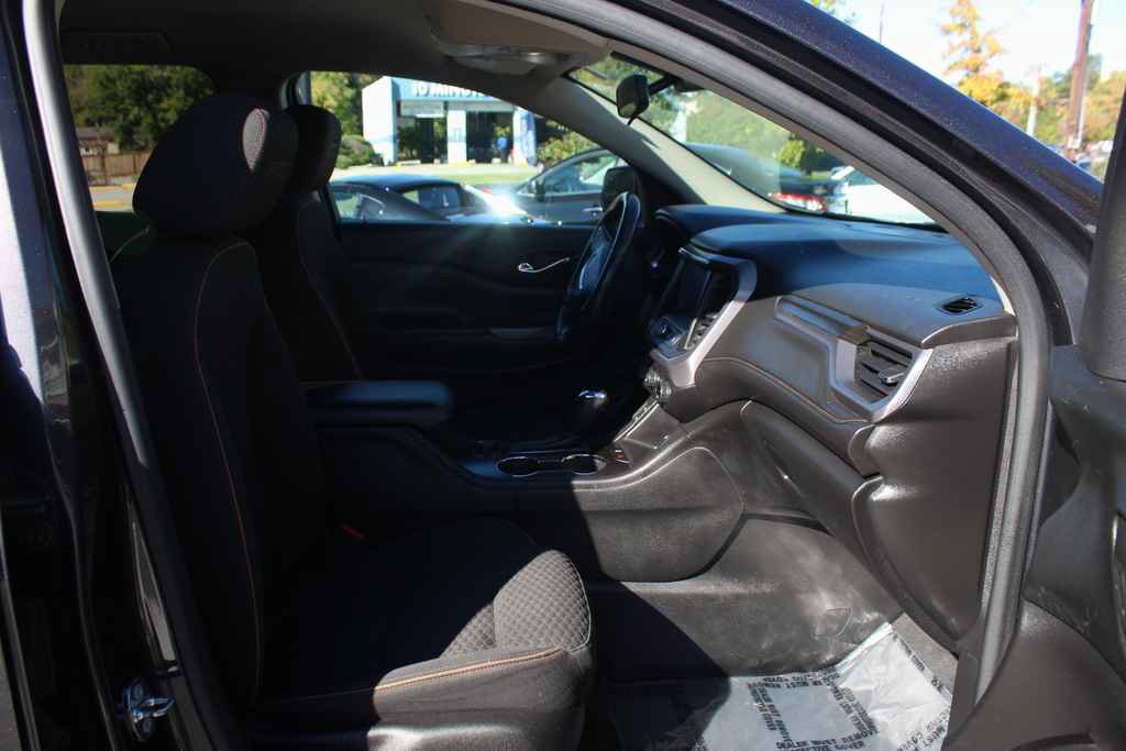 Used 2017 GMC Acadia SLE w/ Driver Alert Package I AWD/4WD image 30